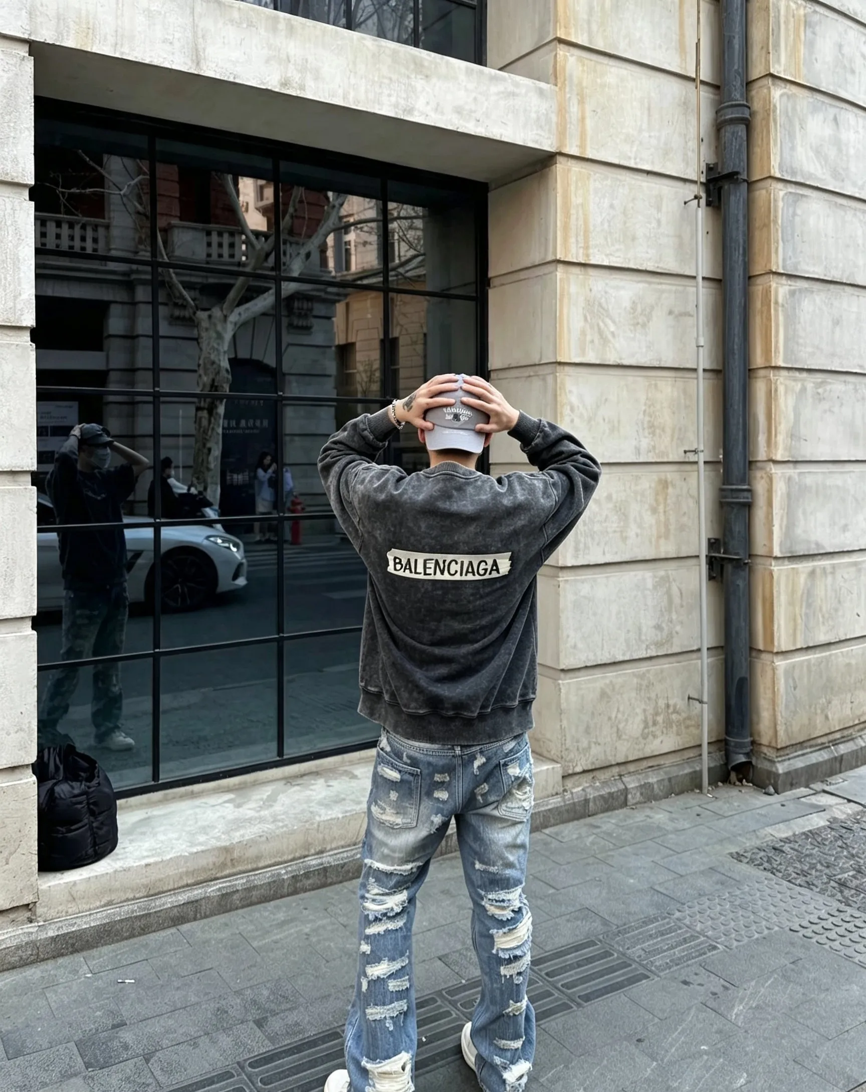 The official website synchronizes three standard complete model pictures